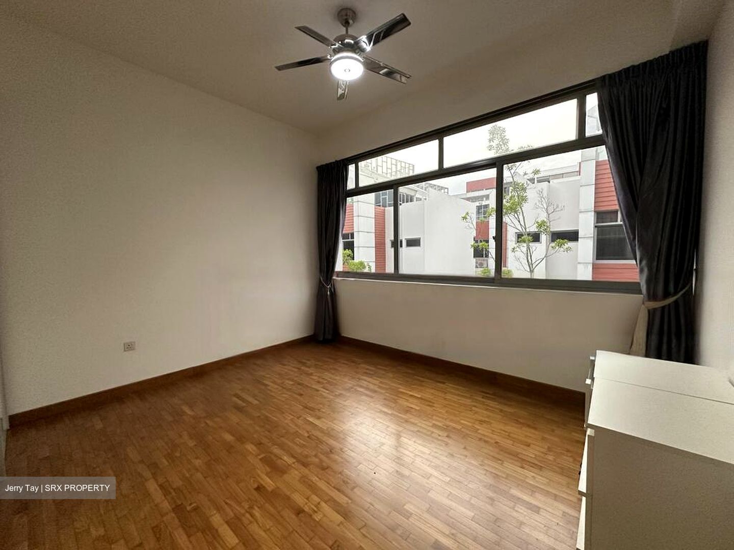 Woodhaven (D25), Condominium #460806831